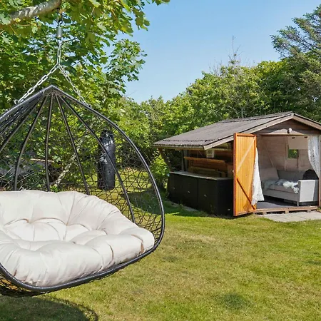 Holiday home Cozy With Great Location