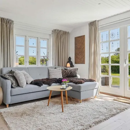 Cozy With Great Location Holiday home *